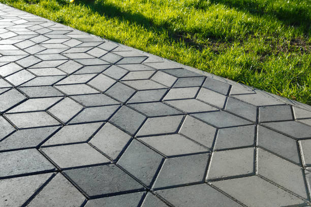 Best Interlocking Driveway Pavers  in Lake Dalecarlia, IN